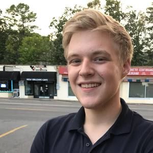 Meet your Posher, Dylan